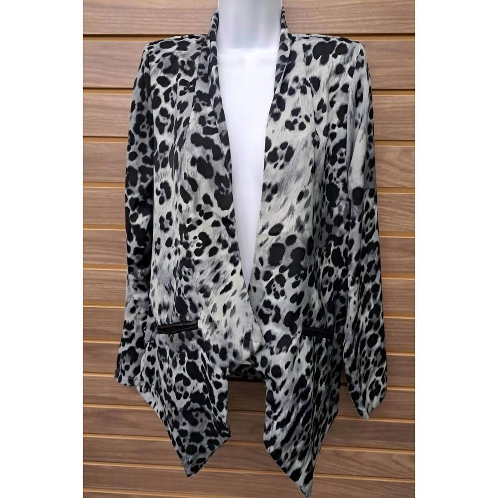 NEW ROLYPOLY women's open leopard blazer in grey